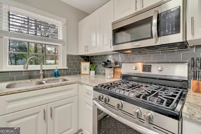 94 Cochran Road, Marietta, GA 30060 - Photo 6