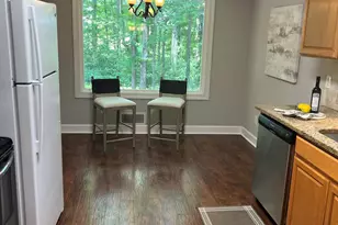 205 Kingswood Dr, Fayetteville, GA 30215 - Photo 8