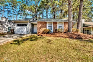 997 Brandon Hill Way, Jonesboro, GA 30238 - Photo 2
