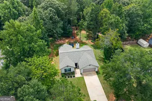 865 Stag Run Dr, Mansfield, GA 30055 - Photo 2