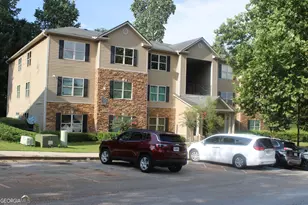 3301 Fairington Club Dr, Lithonia, GA 30038 - Photo 2