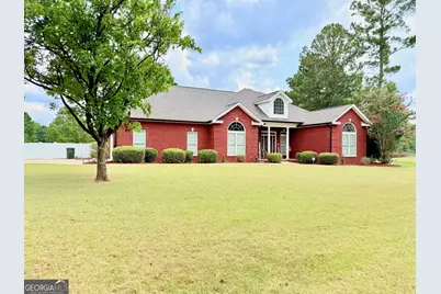 211 Broad Meadows Road, Dublin, GA 31021 - Photo 1