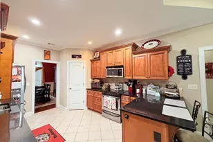 211 Broad Mdws Rd, Dublin, GA 31021 - Photo 12