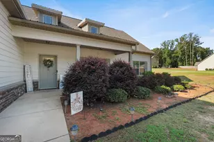 1202 Coldwater Ct, Griffin, GA 30224 - Photo 4