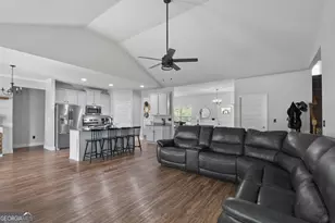 1202 Coldwater Ct, Griffin, GA 30224 - Photo 10