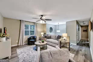 221 Remington Ln, Acworth, GA 30101 - Photo 2