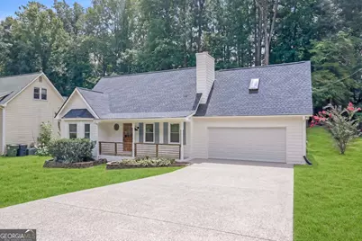 4491 Calumet Drive NW, Kennesaw, GA 30152 - Photo 2