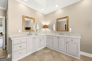 1087 Westbrooke Way NE, Brookhaven, GA 30319 - Photo 18