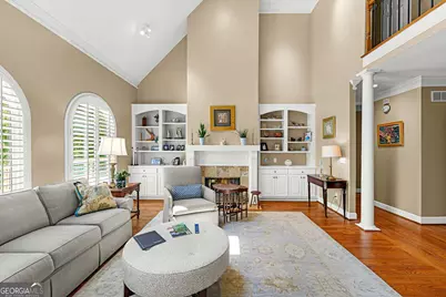 1087 Westbrooke Way NE, Brookhaven, GA 30319 - Photo 8