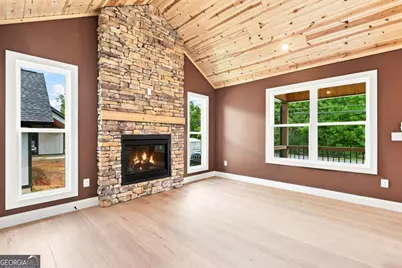 318 E Second Street, Blue Ridge, GA 30513 - Photo 12
