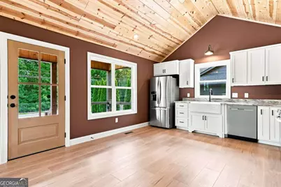 318 E Second Street, Blue Ridge, GA 30513 - Photo 20