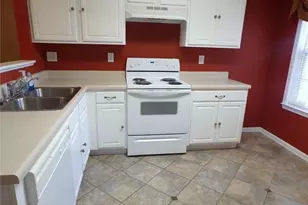 7540 Old Chapel, Atlanta, GA 30349 - Photo 10