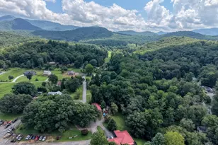 723 Bugscuffle Rd, Hiawassee, GA 30546 - Photo 32