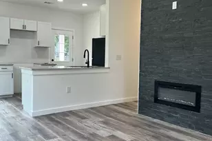 2390 Beecher Rd SW, Atlanta, GA 30311 - Photo 8