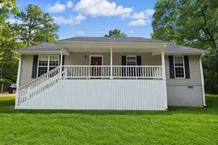 102 Westwood Dr, Griffin, GA 30223 - Photo 1