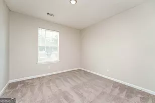6580 Eastbriar Dr, Lithonia, GA 30058 - Photo 14