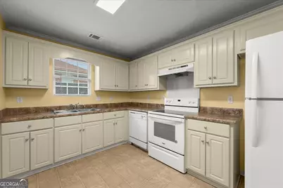 1748 Tamarind Way, Augusta, GA 30906 - Photo 6