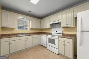 1748 Tamarind Way, Augusta, GA 30906 - Photo 6
