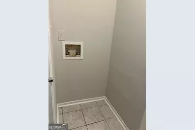 1292 Crystal Lake Road, College Park, GA 30349 - Photo 6