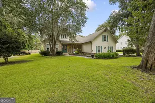 819 Baytree Cir, Saint Marys, GA 31558 - Photo 4
