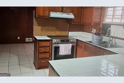 6359 Lanier Road, Morrow, GA 30260 - Photo 6
