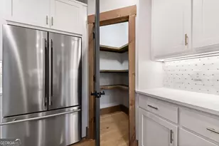 287 State St, Blue Ridge, GA 30513 - Photo 12
