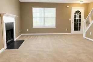 2628 Patriots Rd, Riverdale, GA 30296 - Photo 6