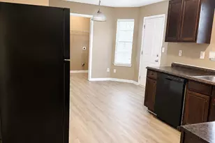 2628 Patriots Rd, Riverdale, GA 30296 - Photo 4