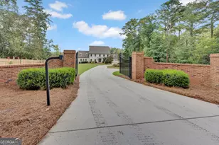 2880 Emerald Dr, Jonesboro, GA 30236 - Photo 8