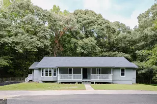 2447 Martin Mill Rd, Newnan, GA 30263 - Photo 1