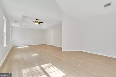 81 Saint Charles Place, Sharpsburg, GA 30277 - Photo 12
