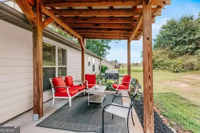 296 Highlands Drive, Winterville, GA 30683 - Photo 6