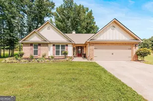 296 Highlands Dr, Winterville, GA 30683 - Photo 1