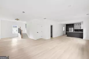 1046 Mayson Turner Rd NW, Atlanta, GA 30314 - Photo 8