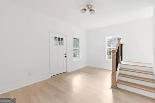 1046 Mayson Turner Rd NW, Atlanta, GA 30314 - Photo 6