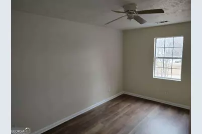 4957 N Redan Circle, Stone Mountain, GA 30088 - Photo 10