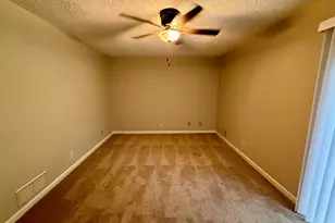 5776 Windermere Ct, Lithonia, GA 30038 - Photo 12