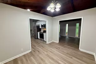 5776 Windermere Ct, Lithonia, GA 30038 - Photo 4