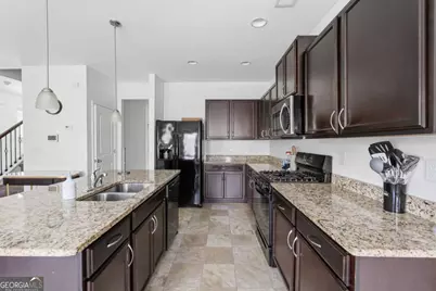 565 Dasheill Lane, Atlanta, GA 30349 - Photo 8