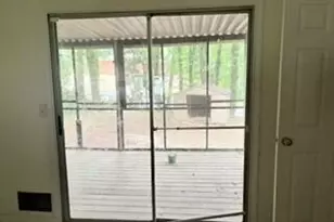 4395 Glade Rd, Forest Park, GA 30297 - Photo 8