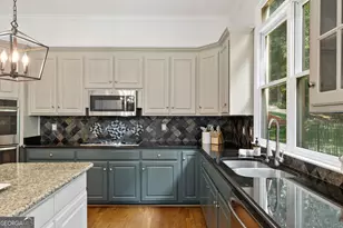 5170 Deerlake Dr, Alpharetta, GA 30005 - Photo 16