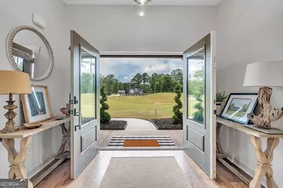 392 Georgian Pines Drive, Senoia, GA 30276 - Photo 8