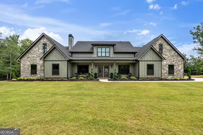 392 Georgian Pines Drive, Senoia, GA 30276 - Photo 1