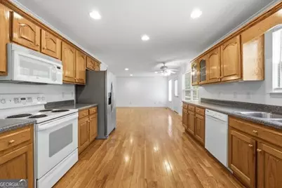 192 Gladstone Drive, Ringgold, GA 30736 - Photo 6