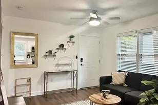 1165 Eggleston St SW, Atlanta, GA 30310 - Photo 1
