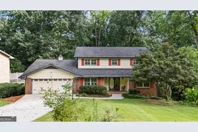 2679 Regency Drive E, Tucker, GA 30084 - Photo 2