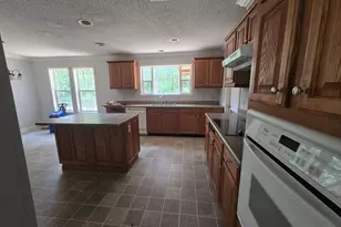 110 Bird Rd, Springfield, GA 31329 - Photo 12