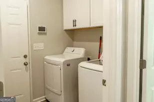 398 Sunset Dr, Statham, GA 30666 - Photo 14