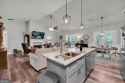 237 N Point Circle, Hartwell, GA 30643 - Photo 14