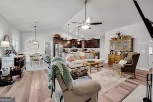 237 North Point Cir, Hartwell, GA 30643 - Photo 8